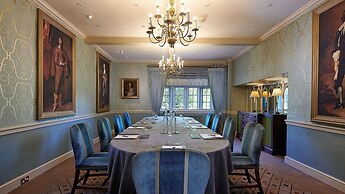 The Devonshire Arms Hotel