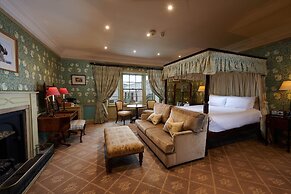 The Devonshire Arms Hotel