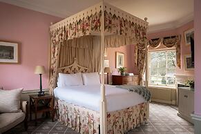 The Devonshire Arms Hotel