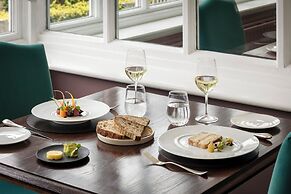 The Devonshire Arms Hotel