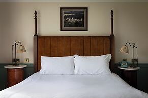 The Devonshire Arms Hotel