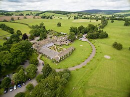 The Devonshire Arms Hotel