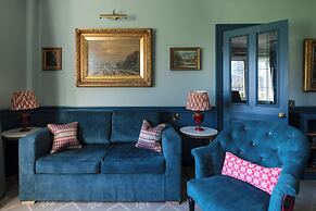 The Devonshire Arms Hotel