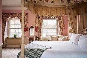 The Devonshire Arms Hotel