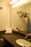 Ramada by Wyndham Temple Terrace/Tampa North