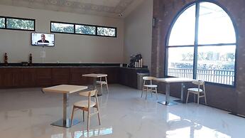 Ramada by Wyndham Temple Terrace/Tampa North