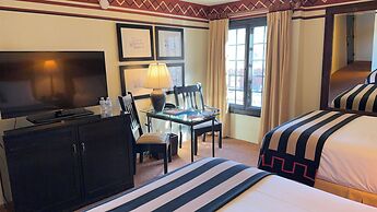 Inn and Spa at Loretto