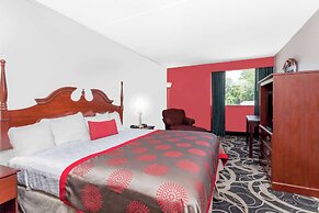 Ramada by Wyndham Henderson/Evansville