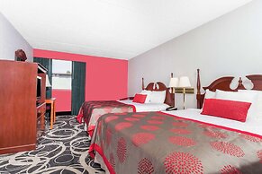 Ramada by Wyndham Henderson/Evansville