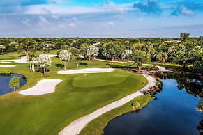 The Vinoy Resort & Golf Club, Autograph Collection