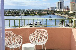 The Vinoy Resort & Golf Club, Autograph Collection