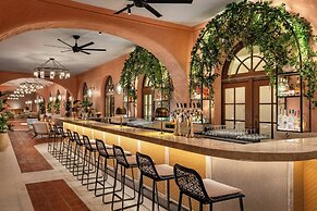 The Vinoy Resort & Golf Club, Autograph Collection