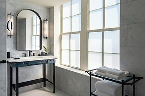 The Vinoy Resort & Golf Club, Autograph Collection