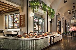 The Vinoy Resort & Golf Club, Autograph Collection