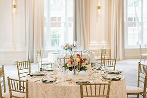 The Vinoy Resort & Golf Club, Autograph Collection