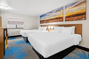 Days Inn by Wyndham Mitchell SD