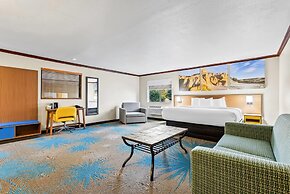 Days Inn by Wyndham Mitchell SD