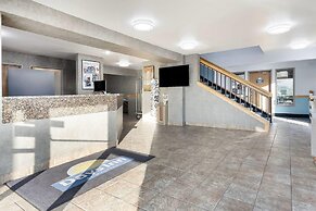 Days Inn by Wyndham Mitchell SD