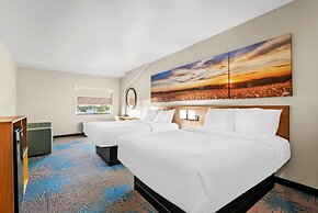 Days Inn by Wyndham Mitchell SD