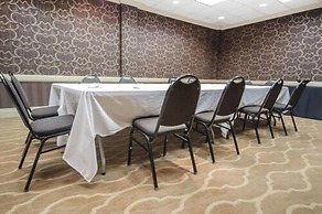 Radisson Hotel Louisville North