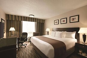 Radisson Hotel Louisville North