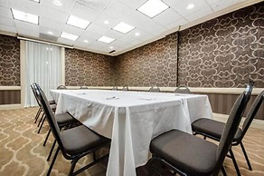Radisson Hotel Louisville North