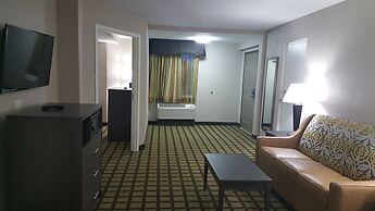 Baymont by Wyndham Clarksville