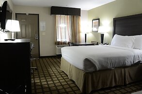 Baymont by Wyndham Clarksville