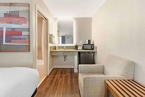 Best Western Plus Rancho Cordova Inn