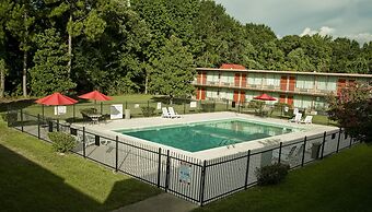 Express Inn & Suites