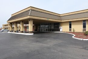 Americas Best Value Inn & Suites Greenville