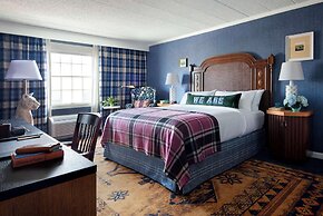 Graduate by Hilton State College