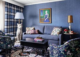 Graduate by Hilton State College