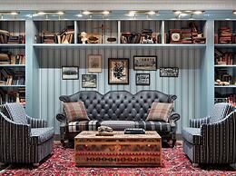 Graduate by Hilton State College