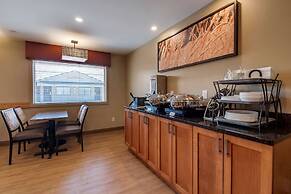 SureStay Plus Hotel By Best Western Salmon Arm