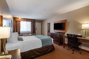 SureStay Plus Hotel By Best Western Salmon Arm