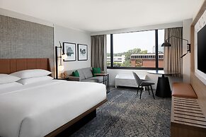 Sheraton Westport Plaza Hotel St. Louis