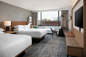 Sheraton Westport Plaza Hotel St. Louis