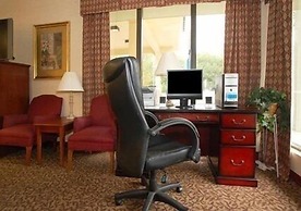 Quality Inn University