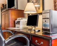 Quality Inn University