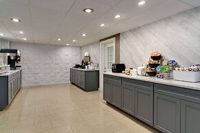 La Quinta Inn by Wyndham Waldorf