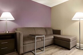 La Quinta Inn by Wyndham Waldorf