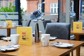 Holiday Inn Bolton Centre by IHG