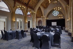 Holiday Inn Bolton Centre by IHG