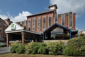 Holiday Inn Bolton Centre by IHG