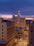 Hotel Blackhawk, Autograph Collection