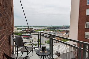 Hotel Blackhawk, Autograph Collection