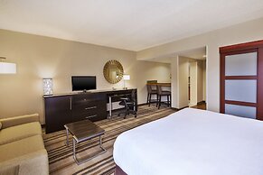 Holiday Inn Washington-Dulles International Airport by IHG