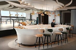 The Park Lane Hong Kong, Autograph Collection