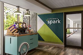 Spark by Hilton Sarasota Siesta Key Gateway